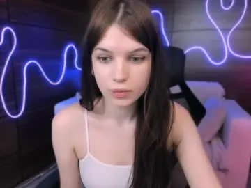 kylie_angel3 Image 9