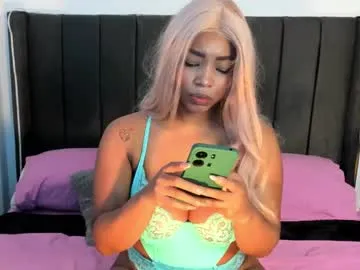 kyliewhiteboobs Image 13