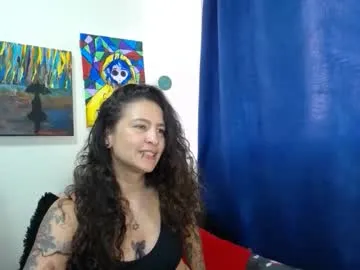 leyla_horny_bg Image 14