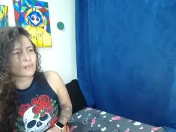 leyla_horny_bg Image 15