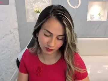 liat_white_tx Image 7