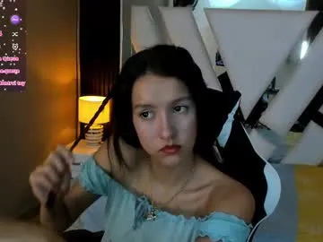 linda4petite Image 16