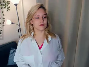 little__caprice Image 15