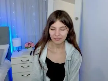 little__lunaa's Thumb Image