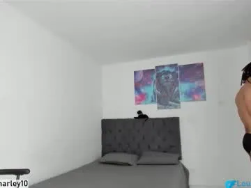 louis_marley_ Image 10