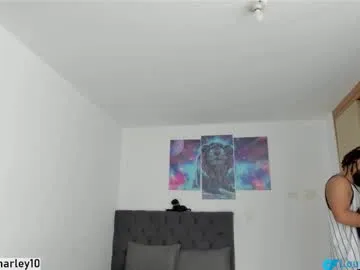 louis_marley_ Image 3