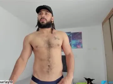 louis_marley_ Image 5