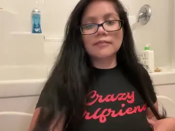 lovelykatiebabe's Thumb Image