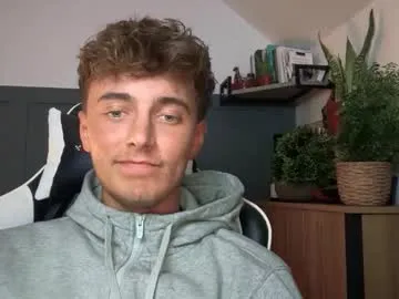 luciancrowe's Thumb Image