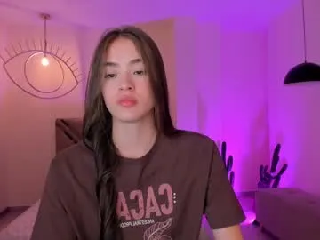 maiacollins Image 13