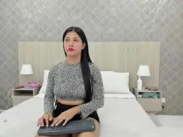 martina_ayala Image 4