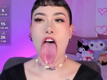 melody_suarez Image 16