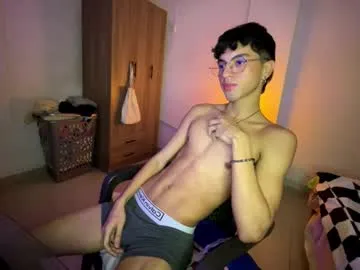 mike_pineapple Image 2