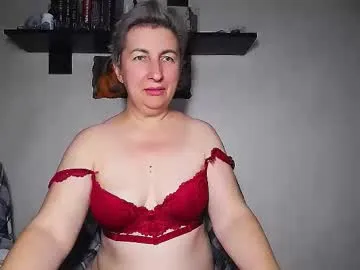 miss_tasha_kom Image 16