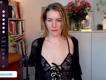 misstheacamille's Thumb Image