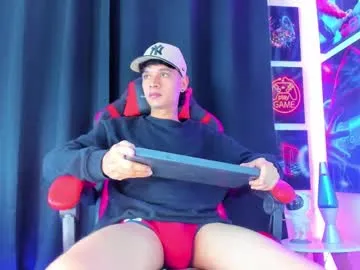 moises_23cm's Thumb Image