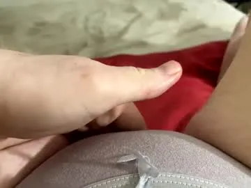 mykittyneedsu Image 14