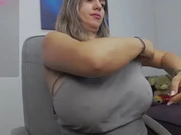 natashaboobs Image 17