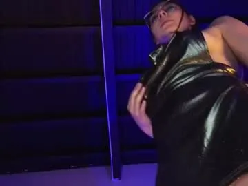 naty_saenz3 Image 17