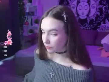 naugghtynikki Image 3