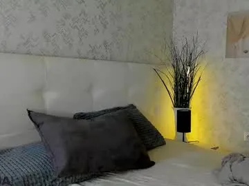 nicole_charm Image 13