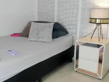 niicole_steele Image 12