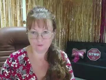 oovanessahotts Image 10