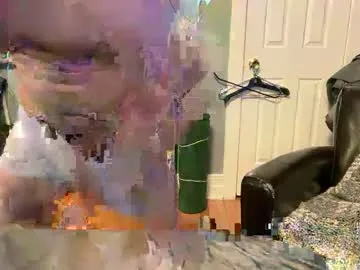 pantslesstraveler_plt Image 11