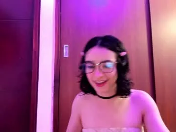 petitee_lunna's Thumb Image