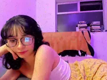 petitee_lunna Image 14