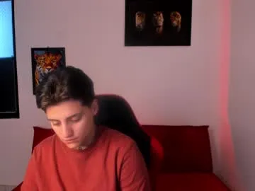 peytonbox's Thumb Image