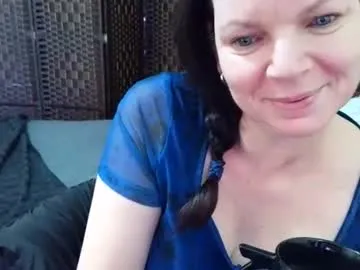 playfulcurvymilf Image 8