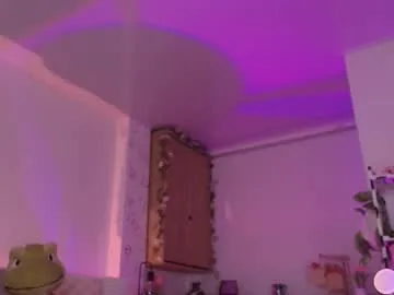 queen_gummy Image 11