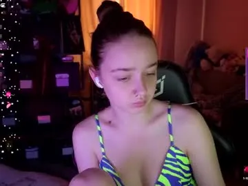 queen_kitty1818 Image 14