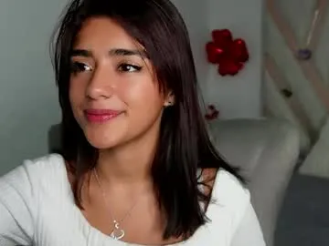 rebeca_cortez55's Thumb Image