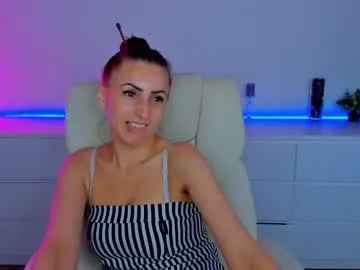 rebecca_diamonds Image 3