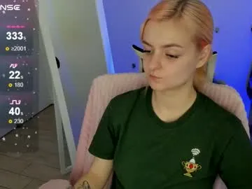 red_bestie_ Image 17