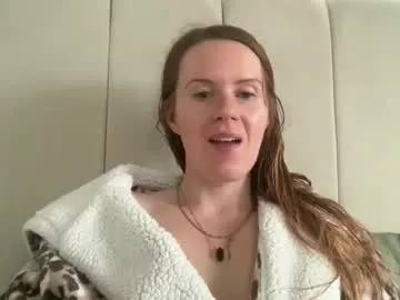 red_head_rosie_69 Image 15