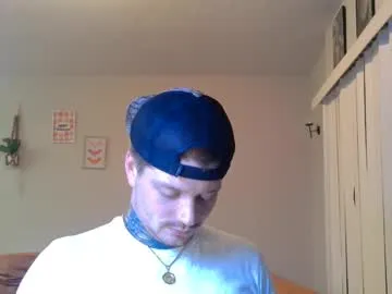 redinthebed Image 19