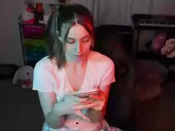 roxiethefox Image 17