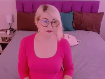 sabrinamacmarren Image 4