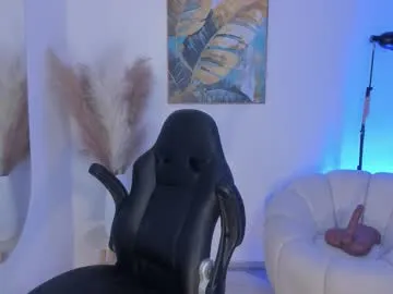 sarawinstone_ Image 19