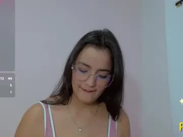 scarlet_rose__ Image 5