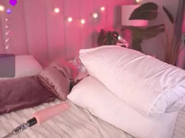 sexy_blonde_doll Image 6