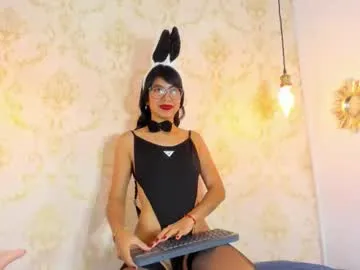 sharon_leather Image 12