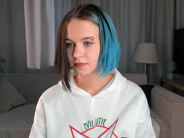 she_well's Thumb Image