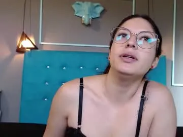 sofia_white3 Image 3