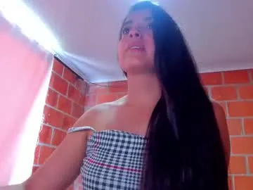 sweet_and_hot_alaia Image 6