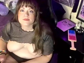 thehappylittleslut Image 4