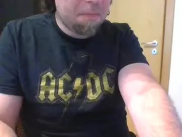 tirolerboy27 Image 3